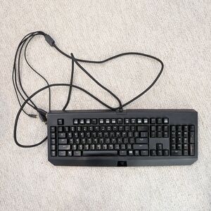 Black Wired Keyboard